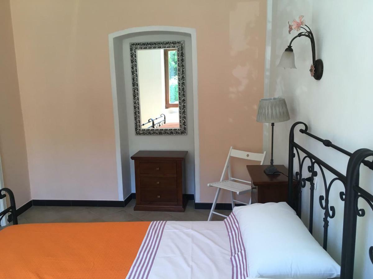 Agriturismo La Ferriera Pignone Buitenkant foto