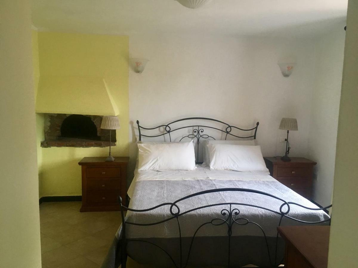 Agriturismo La Ferriera Pignone Buitenkant foto